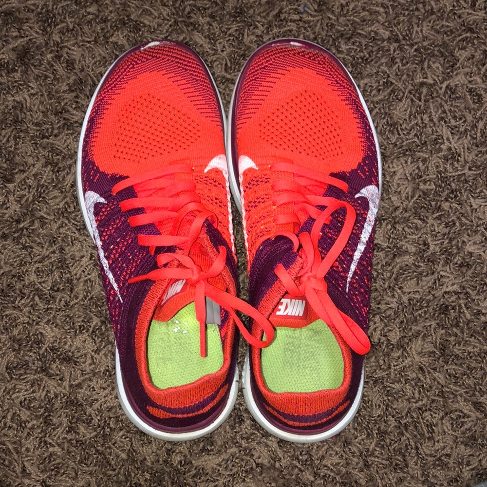 tennis shoes